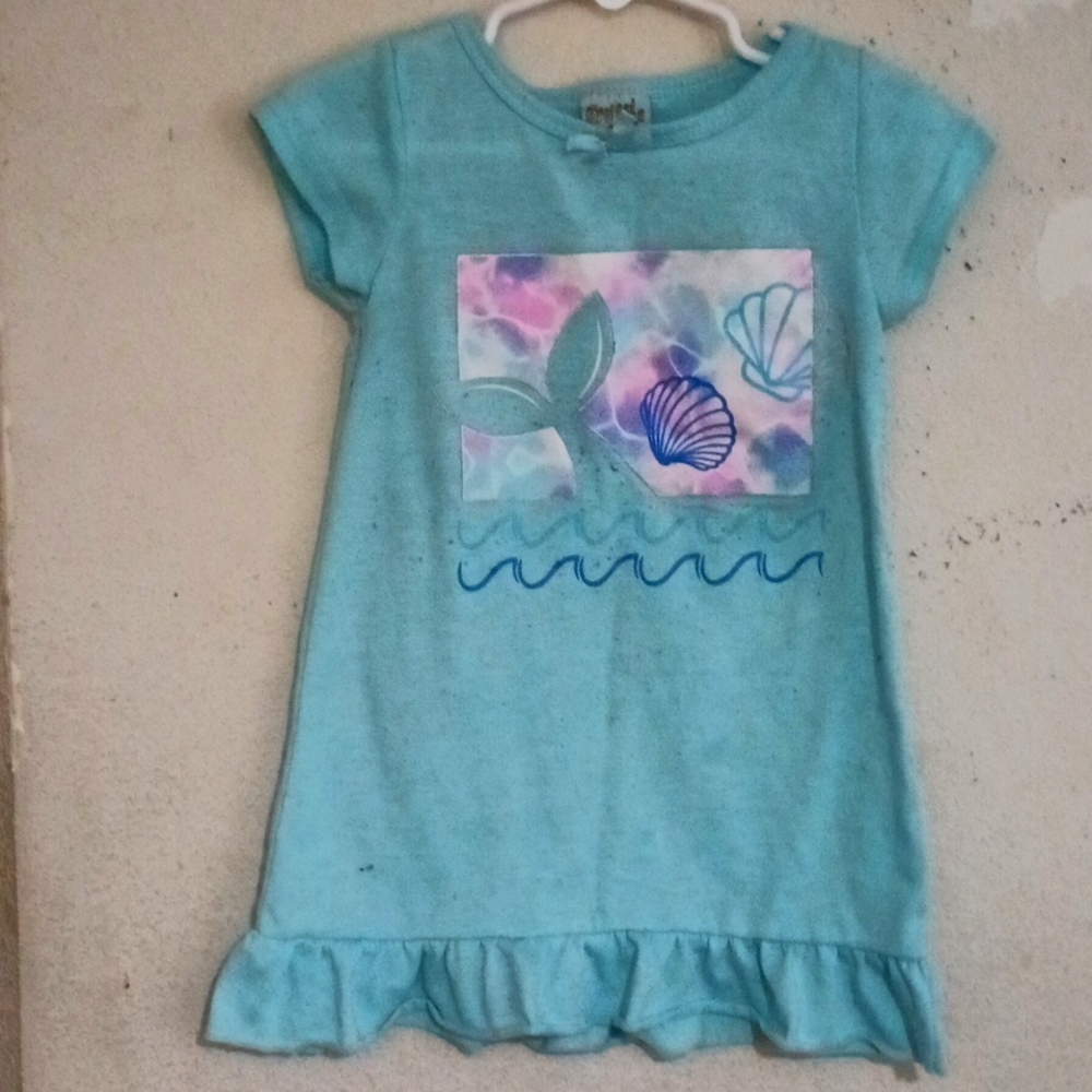 Toddler girl